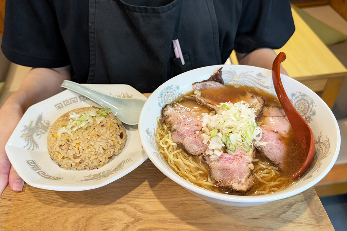 食堂 蒲原館