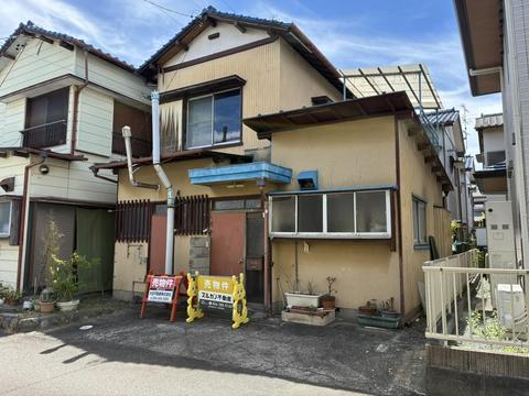 狐ヶ崎駅徒歩圏内!28坪の売土地